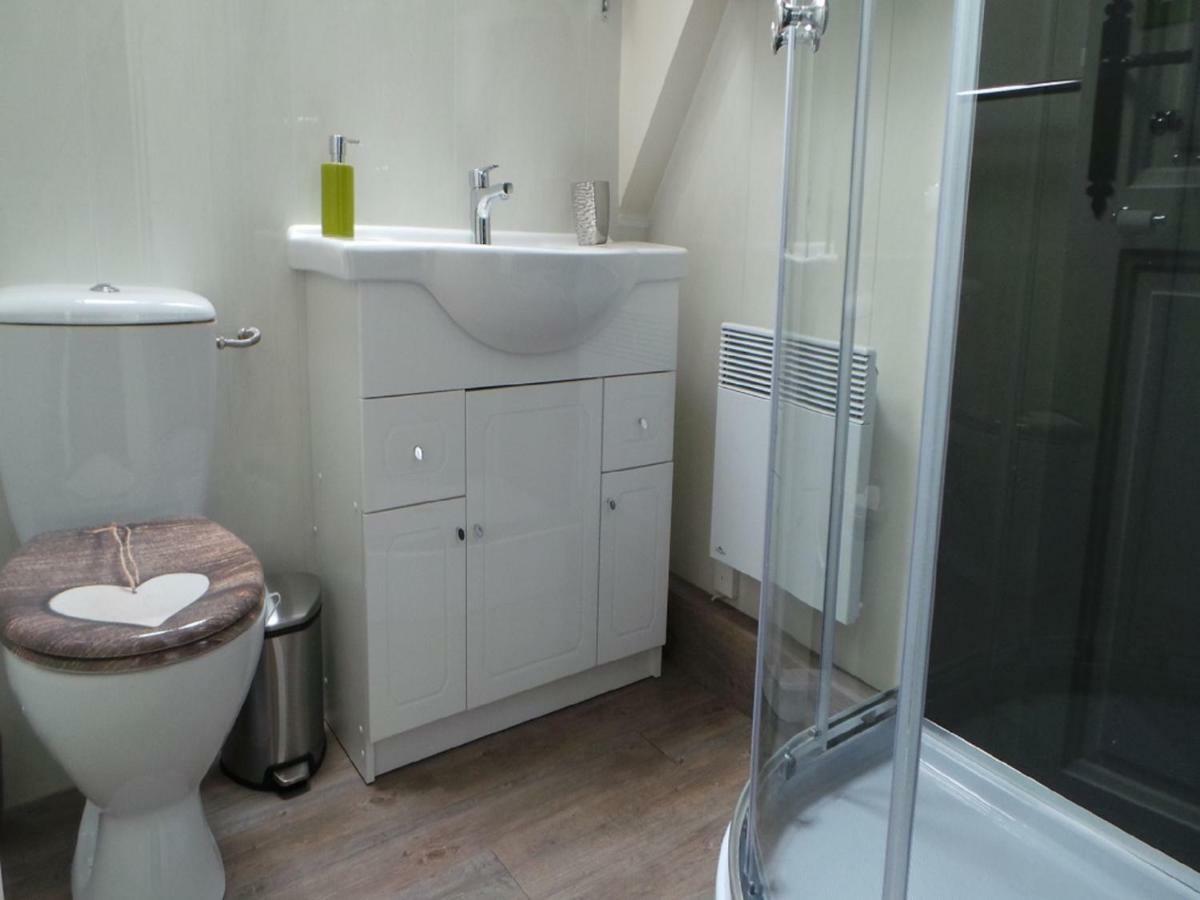 Bed and Breakfast Le Montaigne Saint-Alvère Esterno foto