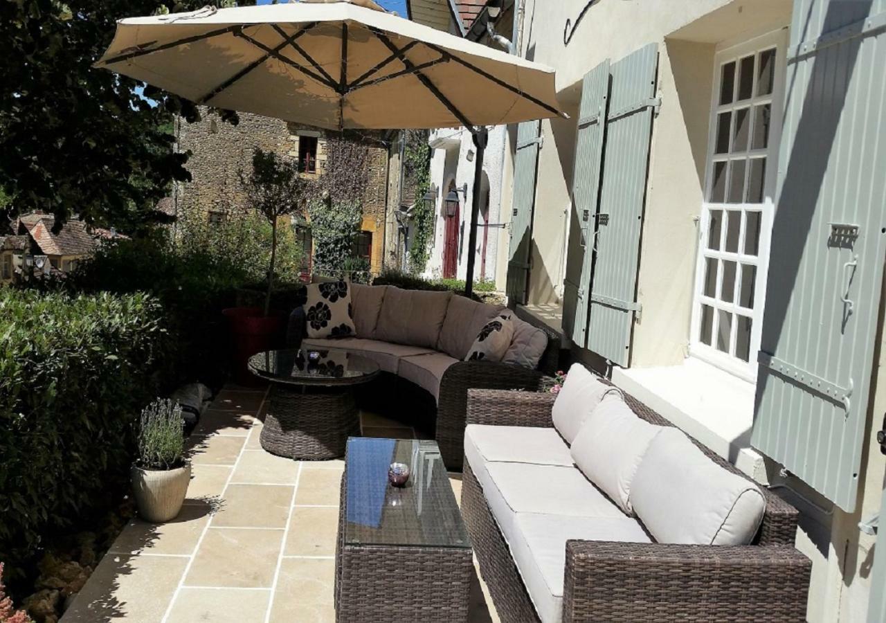 Bed and Breakfast Le Montaigne Saint-Alvère Esterno foto